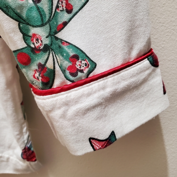 Disney Pajama Set - Picture 2 of 12